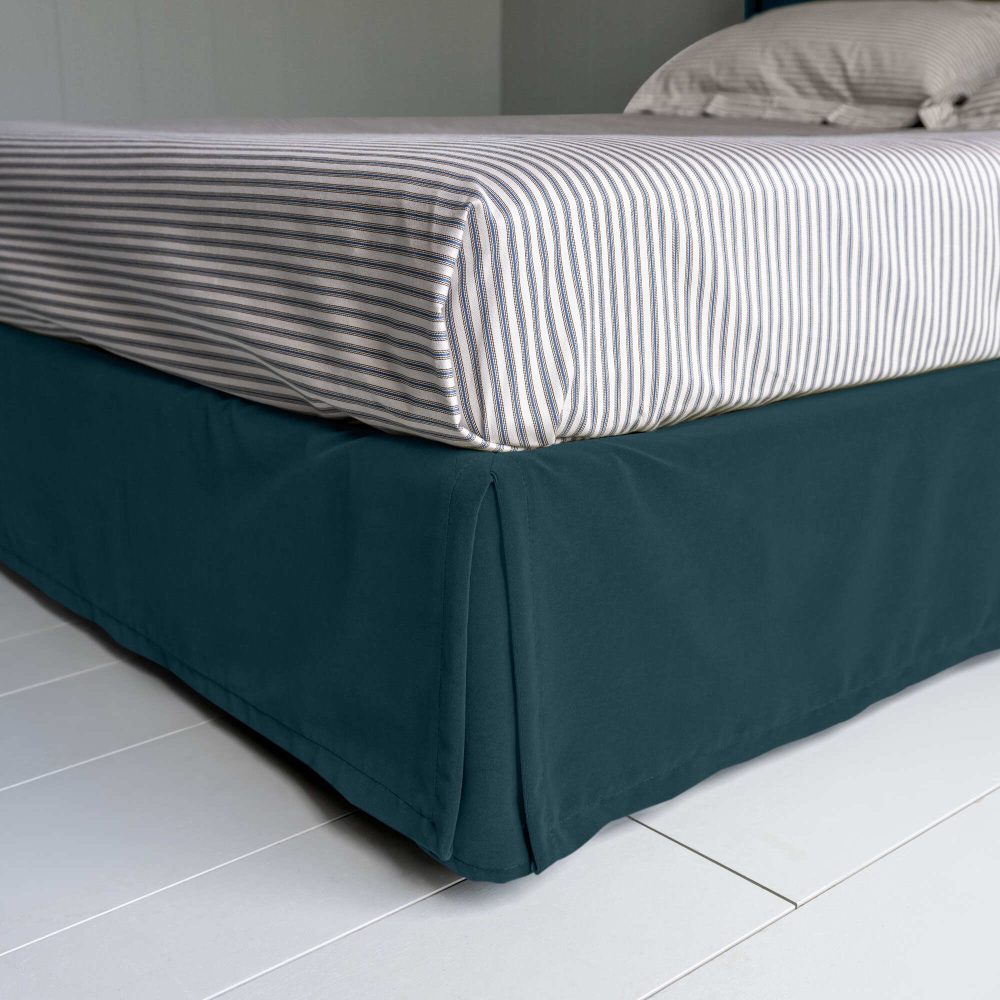 Cloud Nine Upholstered Bed in Intelligent Velvet Aegean with Kick Pleat Valance - Image 5