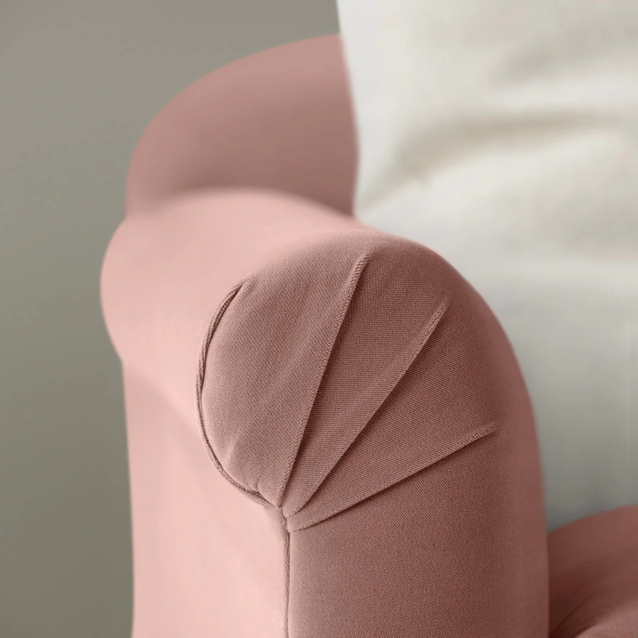 Dolittle 4 seater Sofa in Intelligent Velvet Dusky Pink - Image 4