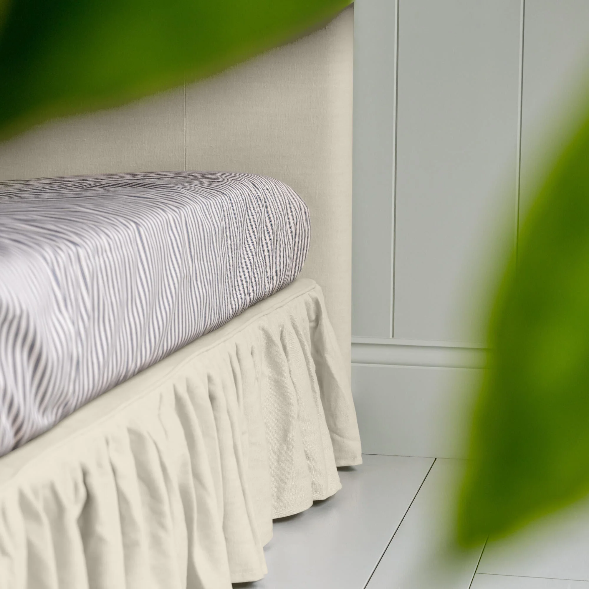 Dream Ticket Upholstered Bed in Laidback Linen Dove with Ruffled Valance - Image 5