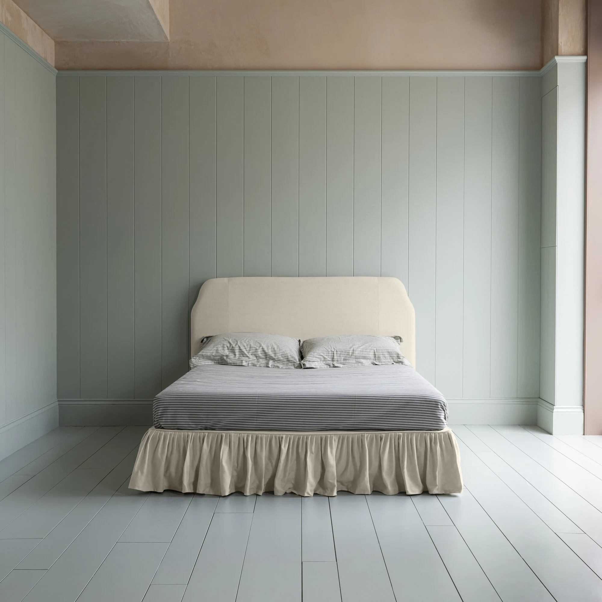 Dream Ticket Upholstered Bed in Laidback Linen Dove with Ruffled Valance