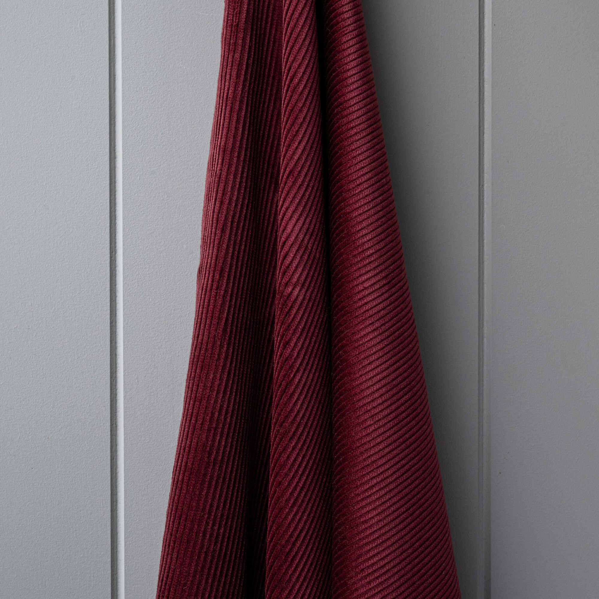 Heavy-weight Organic Cotton, Classic Corduroy Cherry - Image 3
