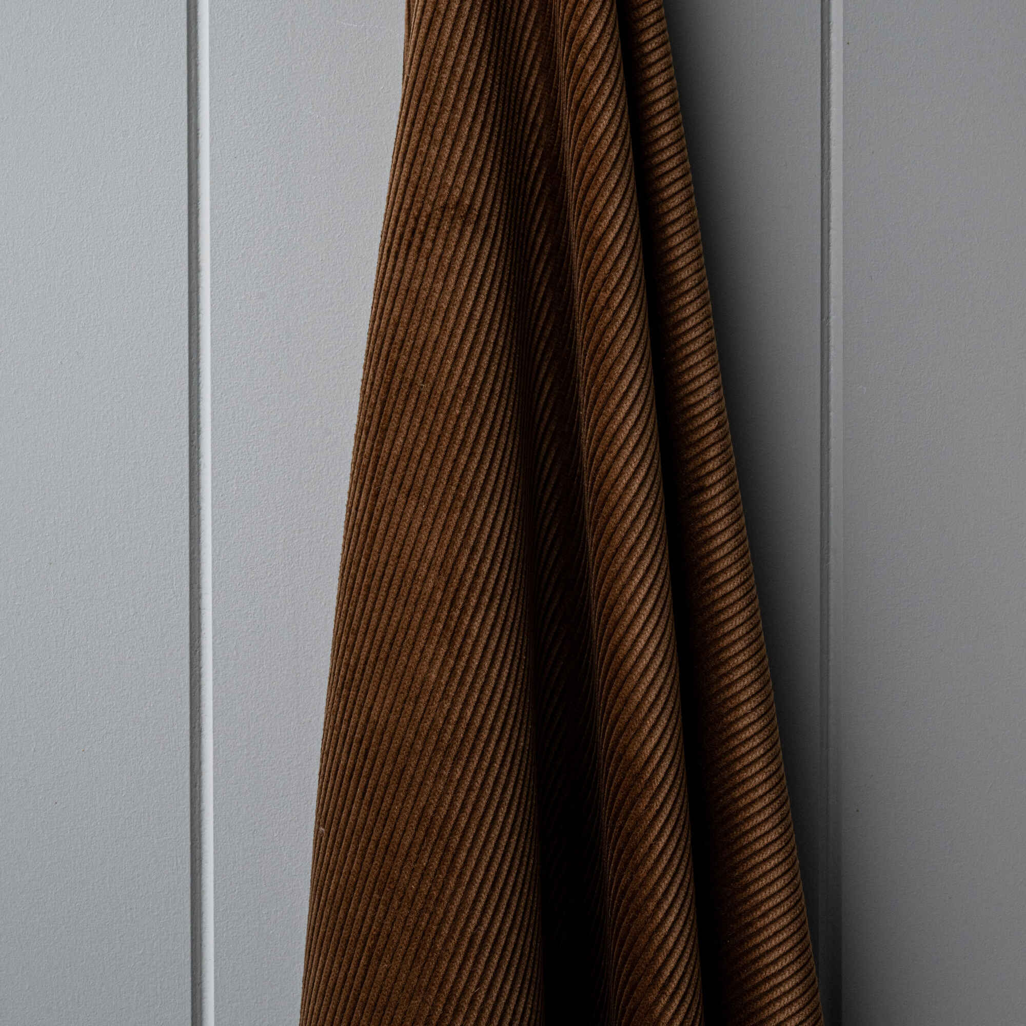 Heavy-weight Organic Cotton, Classic Corduroy Tobacco - Image 3