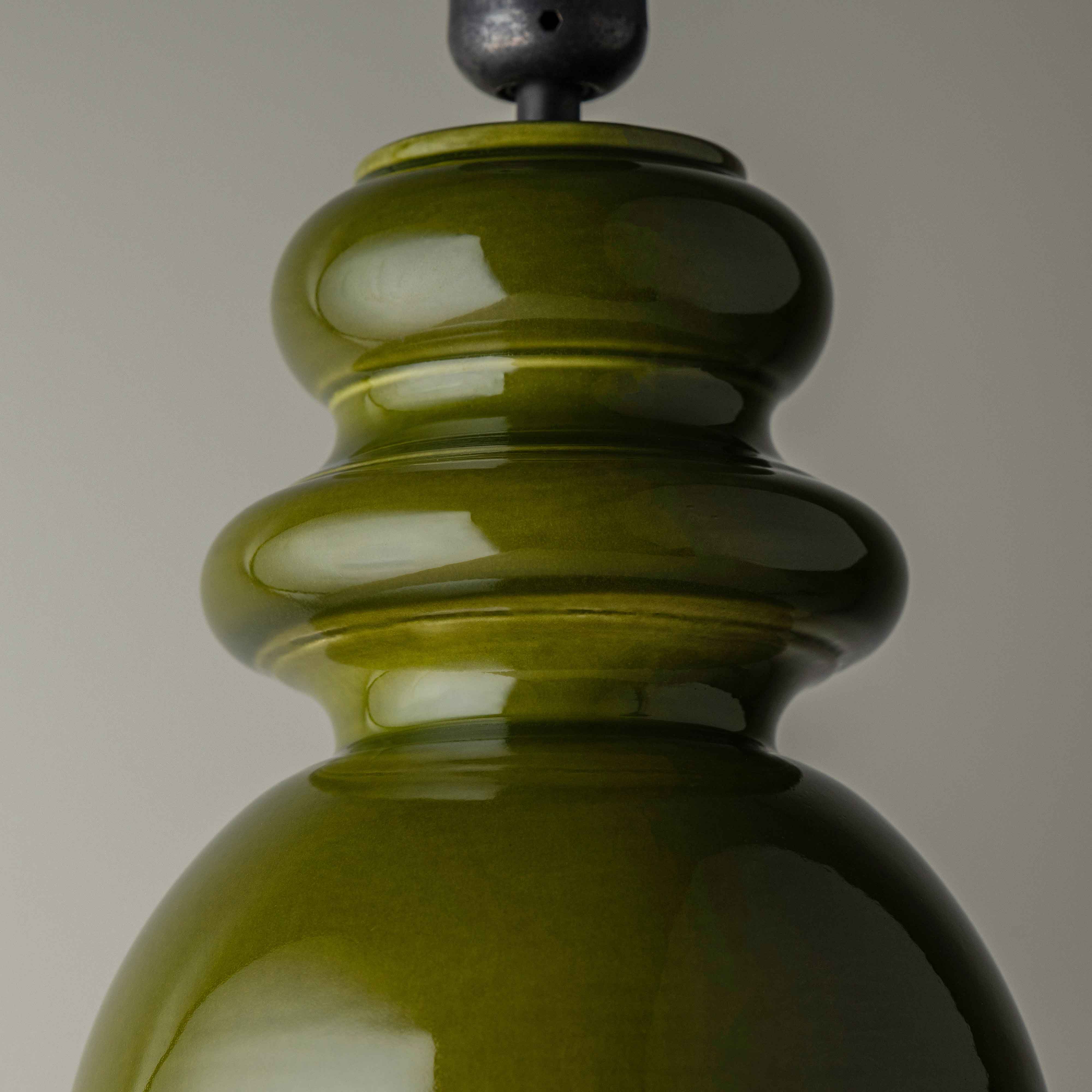Hourglass Ceramic Table Lamp Base in Green - Image 9