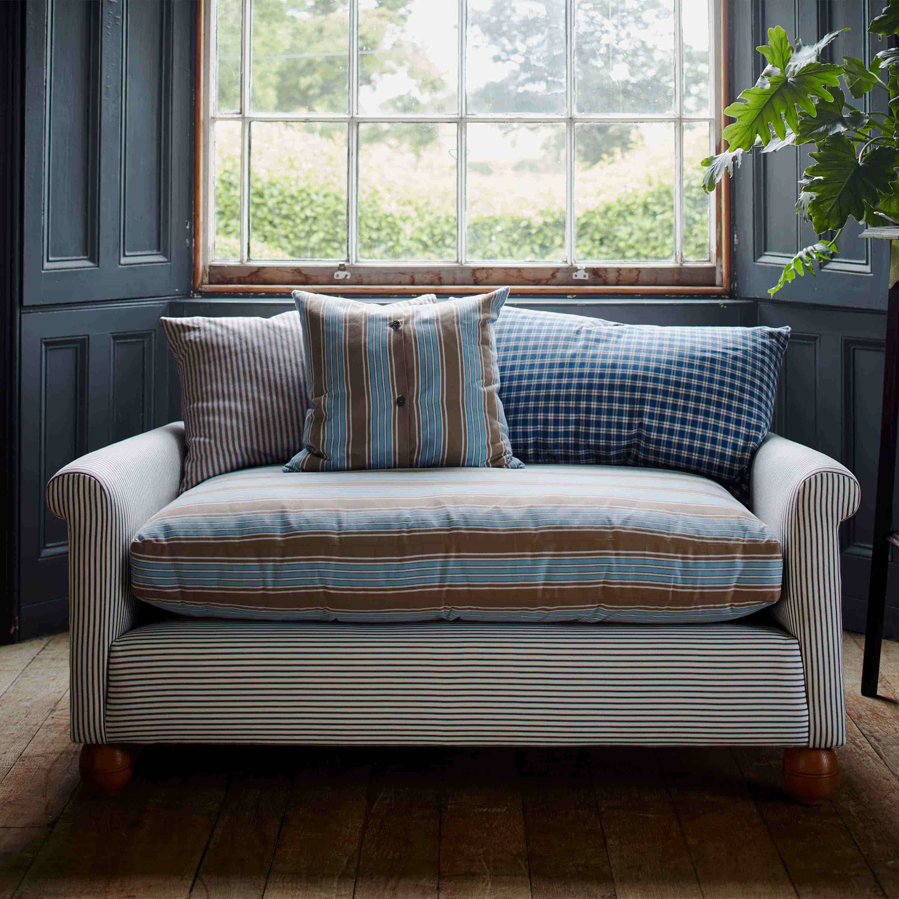 Idler 2 Seater Sofa in Intelligent Velvet Sienna - Image 4