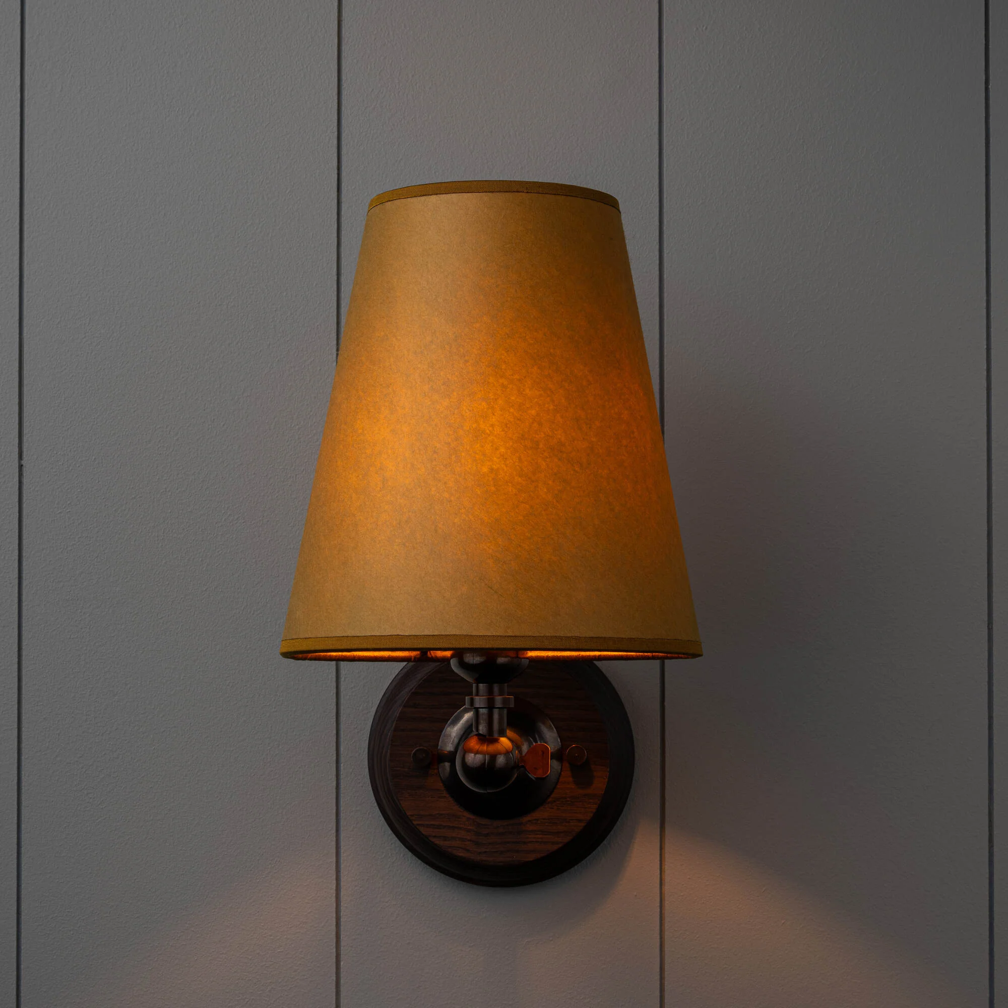 Picturesque Waxed Brass Wall Light with Wooden Sconce - Image 14