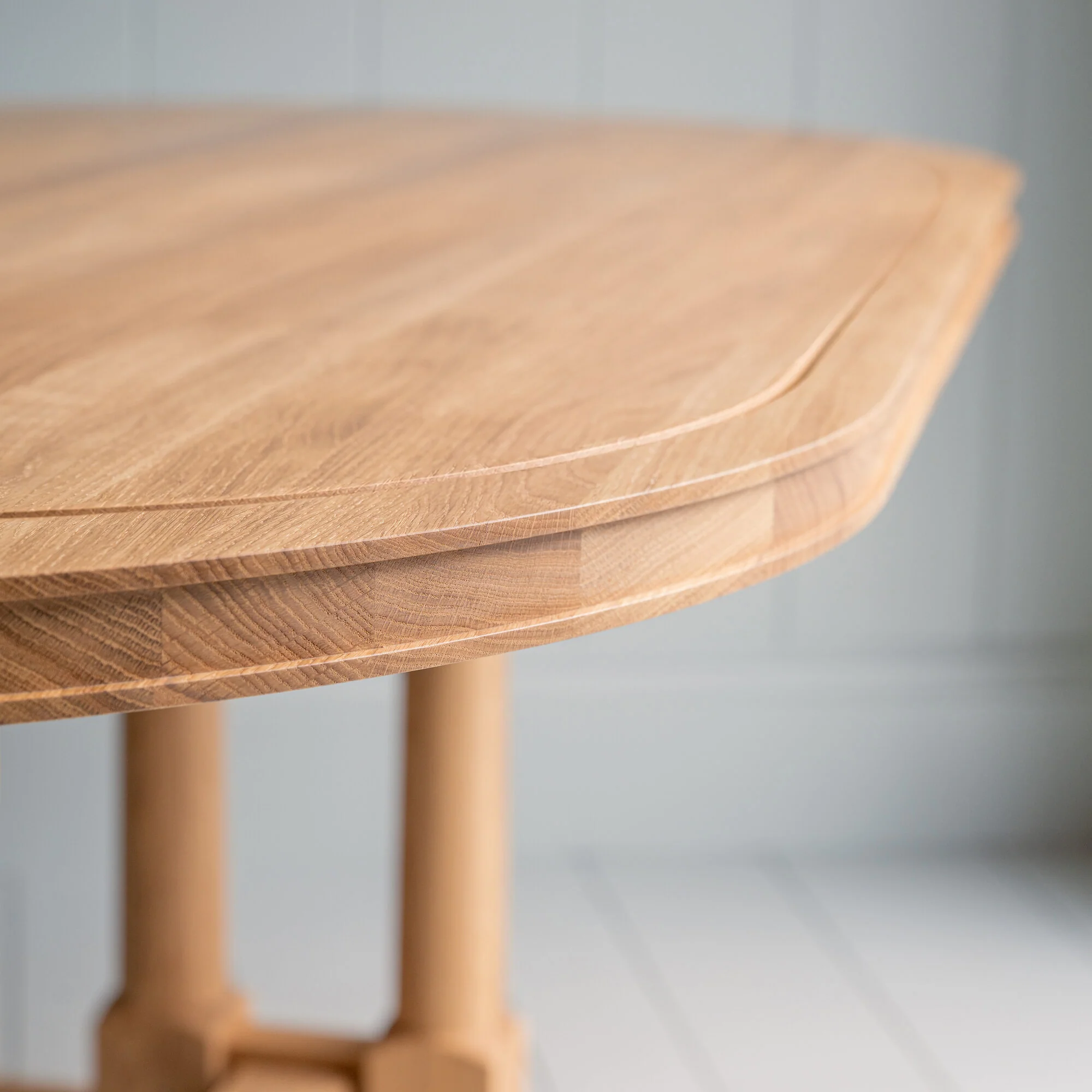 Tuck In Oval Dining Table in Oak - Image 3